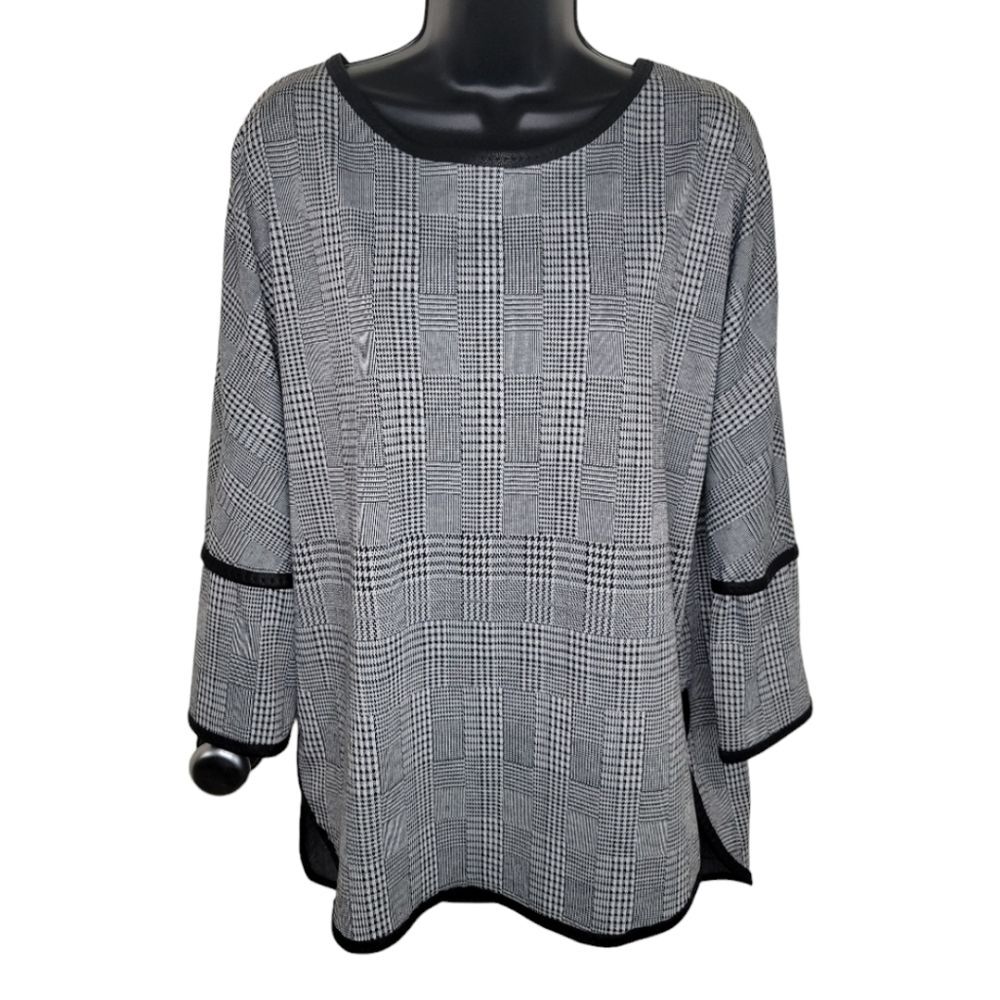Max Studio Nwt houndstooth plaid knit top large